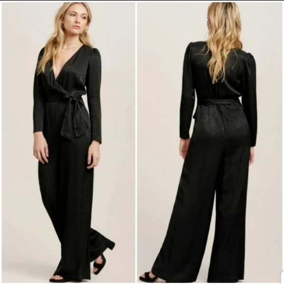 Ali & Jay Stay Golden Black Padded Deep V-neck Wide Leg Satin Jumpsuit S… - Picture 1 of 5